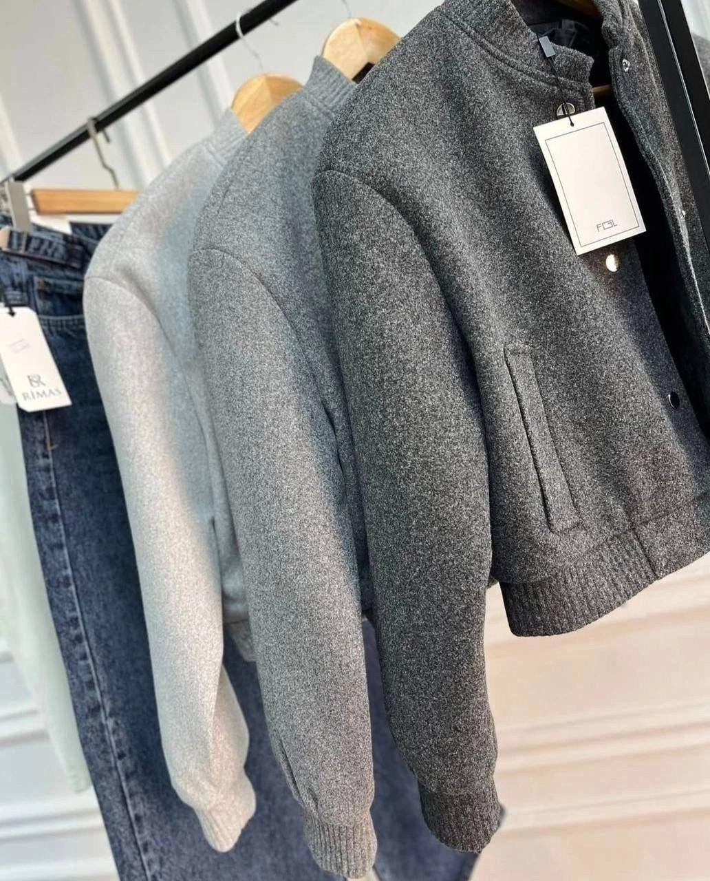 бомбер теплый,куртка бомбер,бомбер куртка оверсайз драповая kira clo,стильный бомбер,бомбер женская куртка