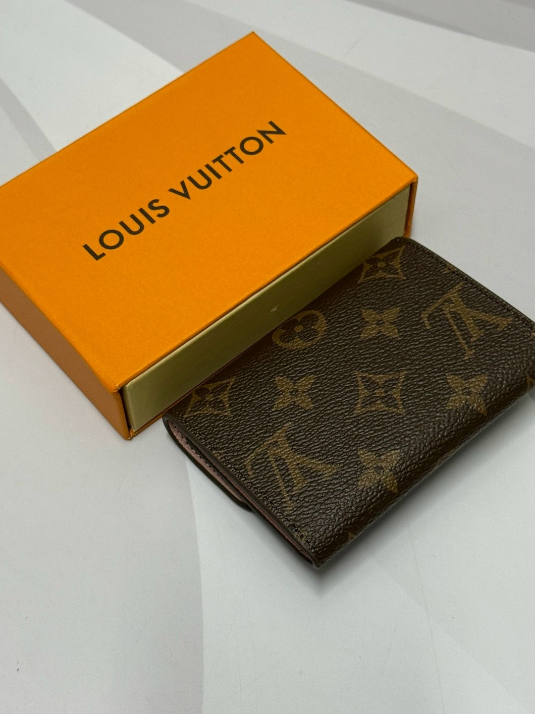 луи виттон кошелек женский,кошелек louis vuitton,кошелёк луи виттон,кошелек луи витон,бумажник луи виттон