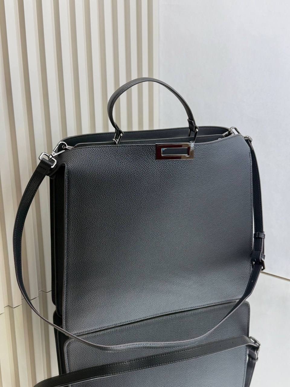 сумка fendi,женская сумка fendi,сумка фенди,сумка fendi peekaboo,сумка fendi peekaboo фенди