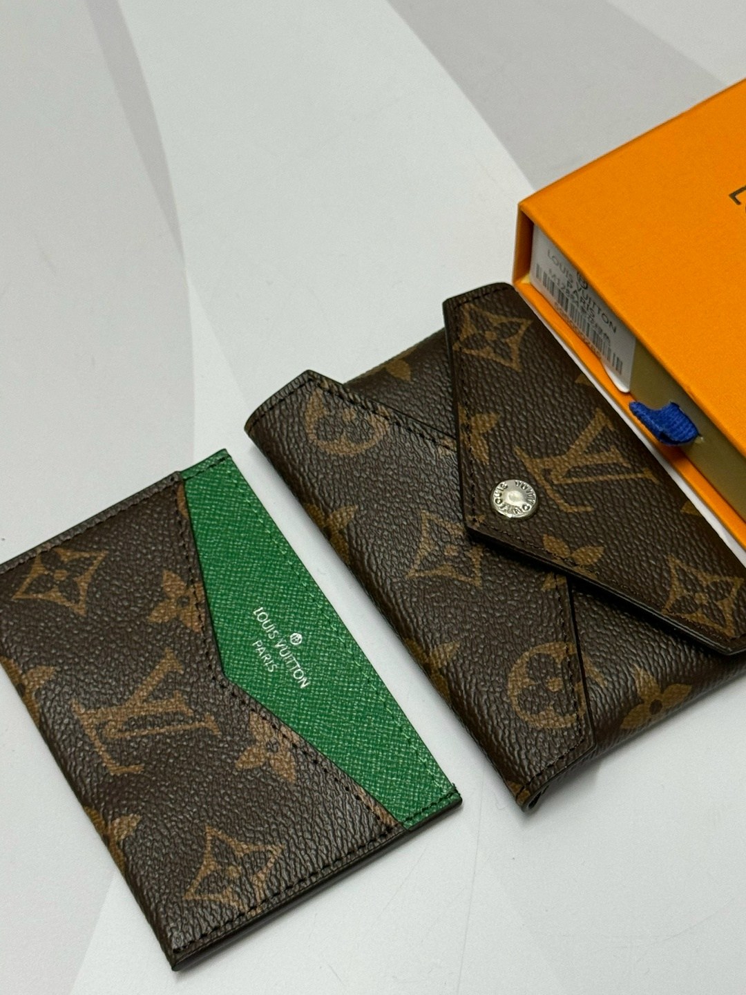 кошелёк louis vuitton,кошелёк луи виттон,маленький кошелек луи виттон,кошелек луи витон,louis vuitton кошелек louis vuitton