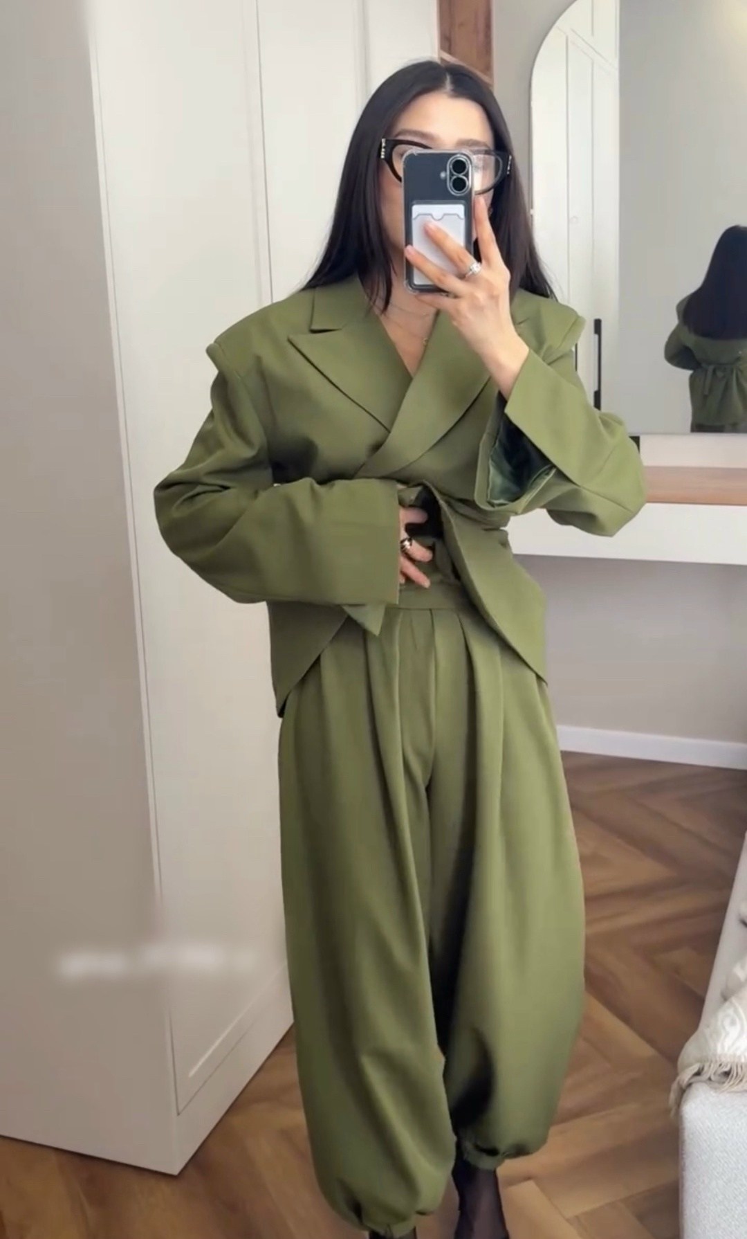 женский брючный костюм,брючный костюм,женский костюм,костюм женский брючной вечерний