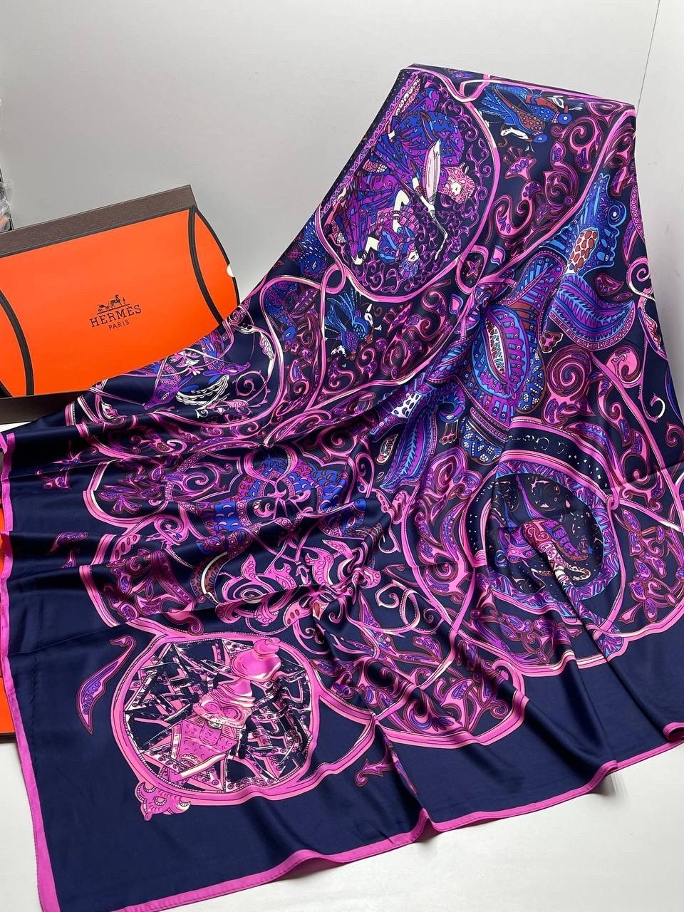 брендовый платок,платок большой накидка 130х130 mirra exclusive,платок диор оригинал,платок женский шелк большой размер dior,dior платок