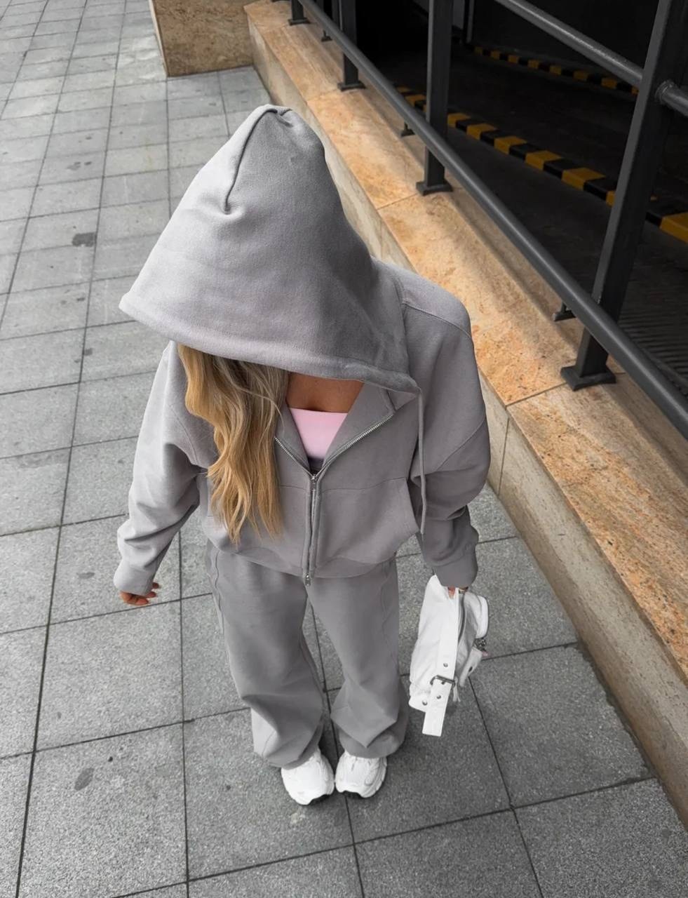 cпортивный костюм женский на флисе,спортивные костюмы женские,женский костюм на флисе,спортивные костюм,костюм с укороченным худи