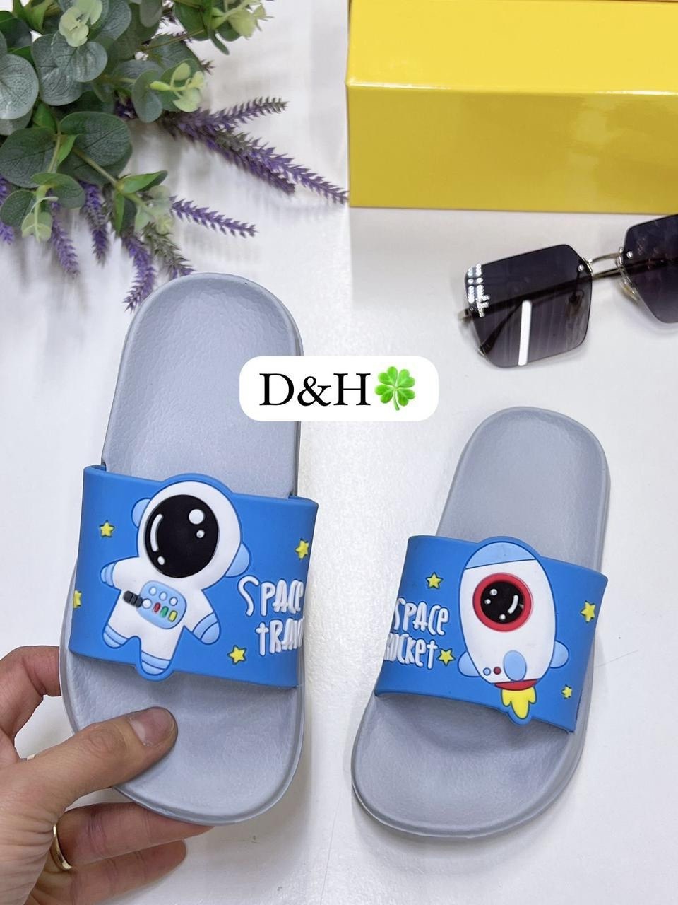 ,детские шлепанцы,сандалии детские,детские тапочки,тапочки для мальчика