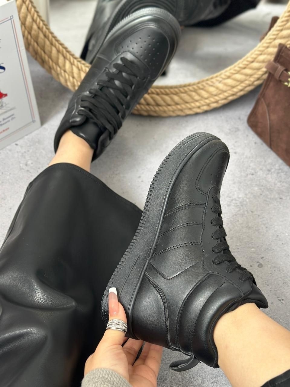 ,зимние кроссовки женские белые высокие,кроссовки женские,белые кроссовки,белые кроссовки женские