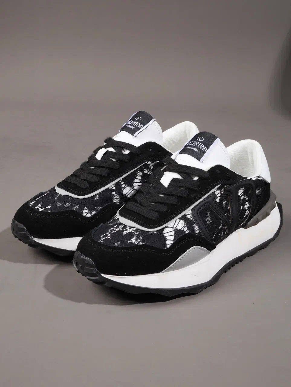 женские кроссовки,,массивные кроссовки для женщин,замшевые кроссовки,кроссовки замш