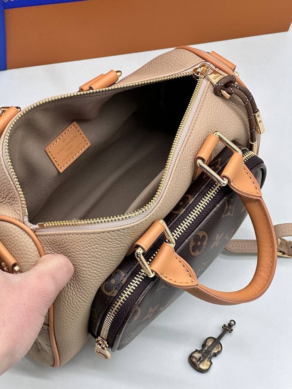 сумка женская louis vuitton,сумка louis vuitton,сумка louis vuitton speedy 20 с плечевым ремнём,louis vuitton сумка на плечо,louis vuitton speedy