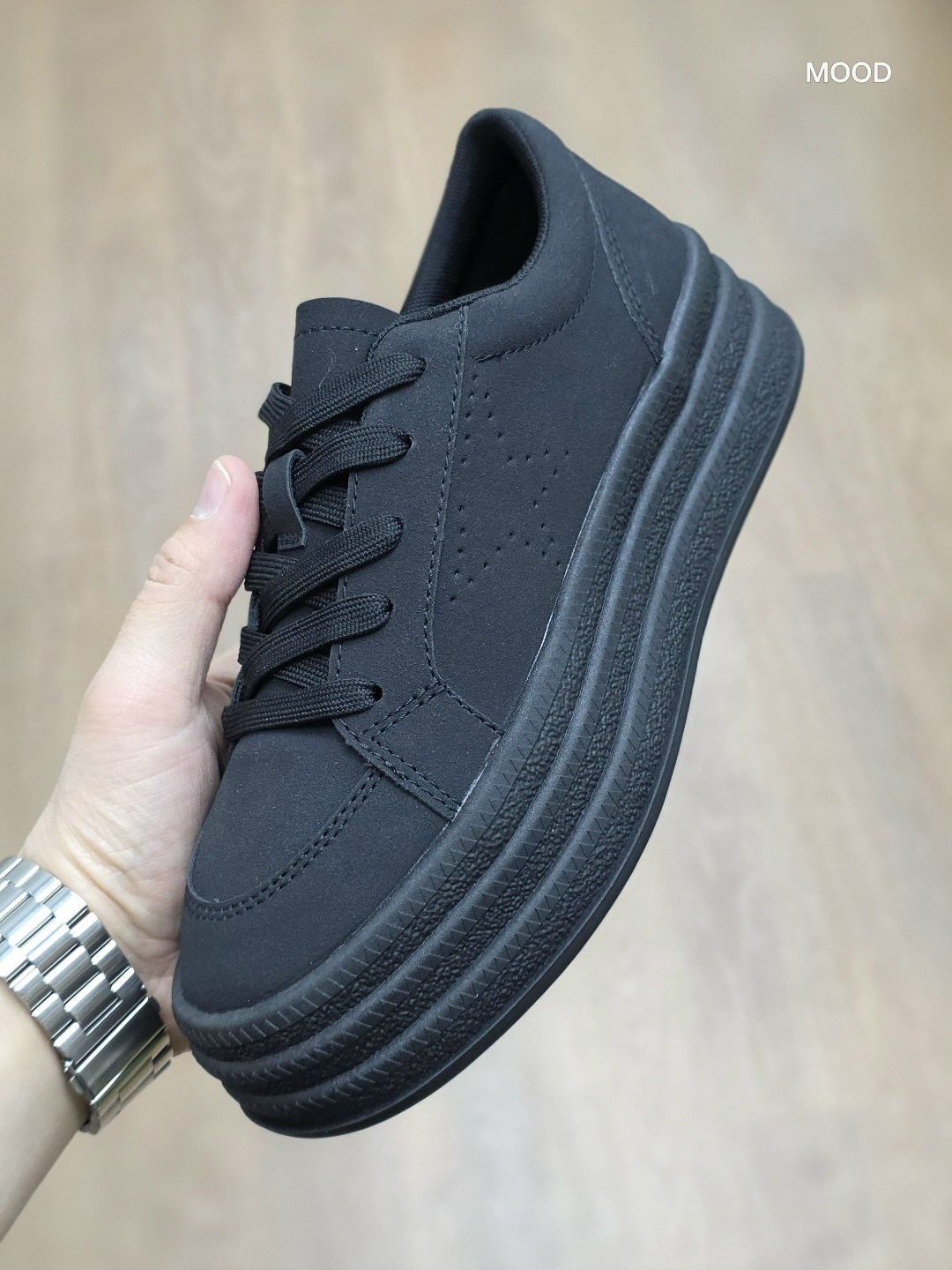 ,женские кроссовки,кеды женски,спортивная ,женская