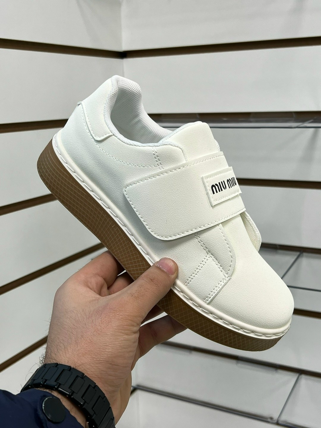 ,спортивная ,женские кроссовки,женская ,повседневные кроссовки