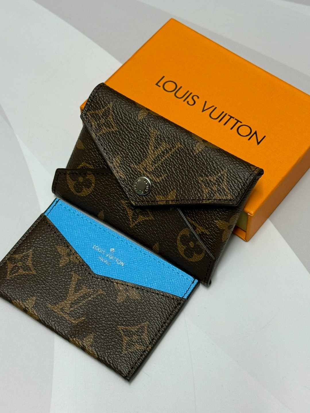 кошелёк louis vuitton,кошелёк луи виттон,маленький кошелек луи виттон,кошелек луи витон,louis vuitton кошелек louis vuitton