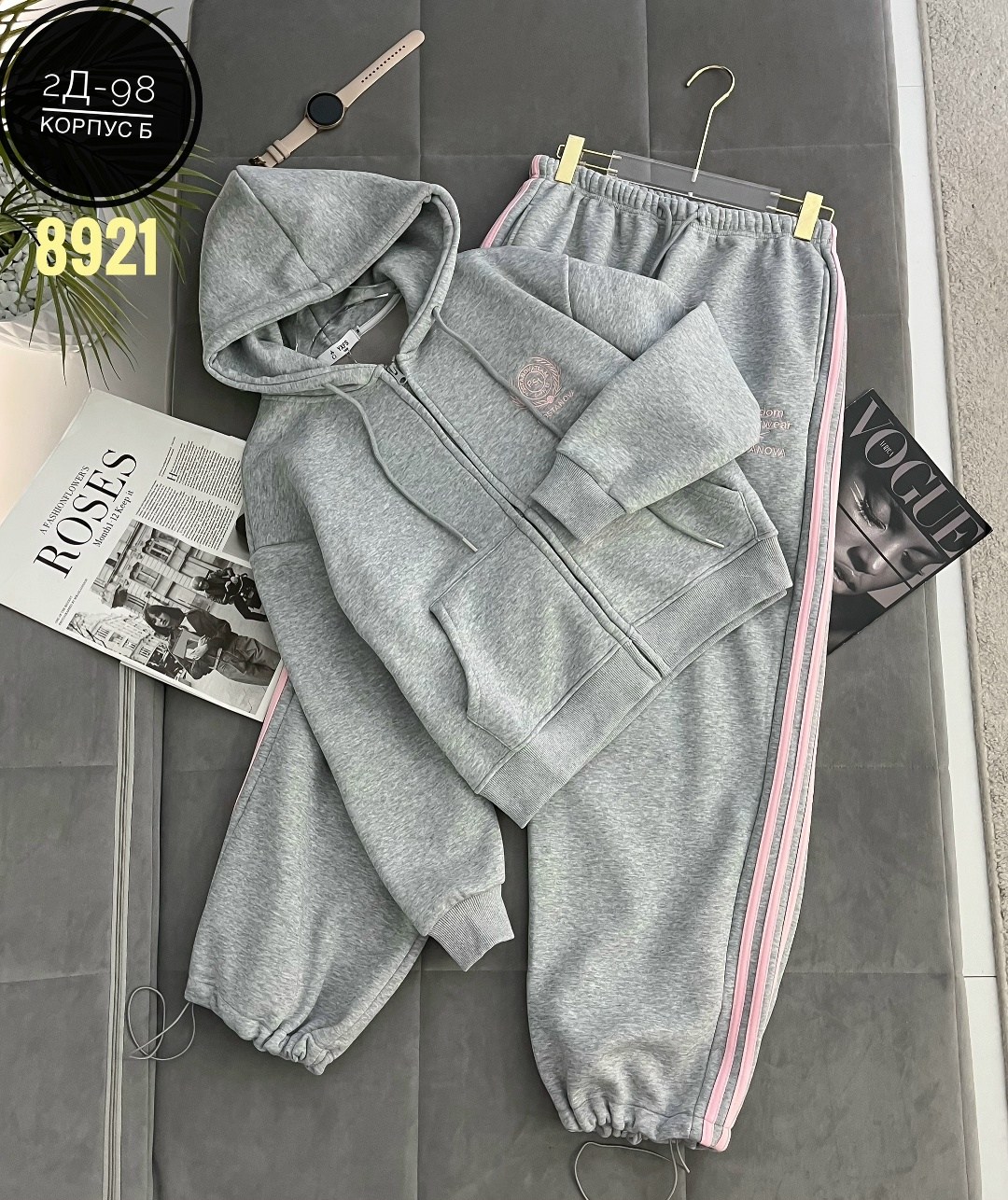 женские костюмы спортивные,спортивные костюм,женский костюм,костюм на флисе,костюм спортивные женские костюмы