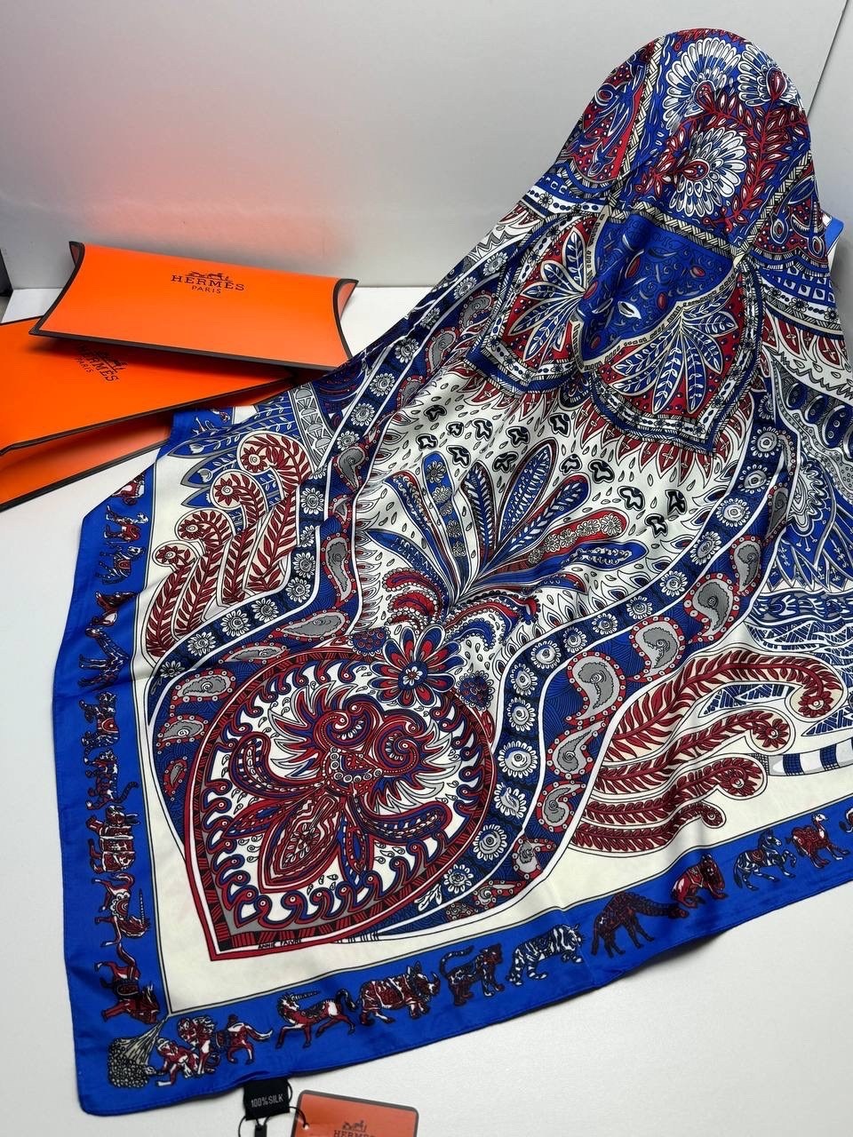 брендовый платок,платки диор,платки шелковые,женские платки,платки большие