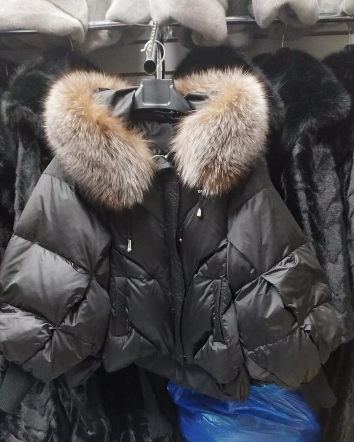 пуховик женский с натуральным мехом,пуховик с натуральным мехом чернобурки,пуховик с натуральным мехом,пуховик max mara мех чернобурка,женский пуховик