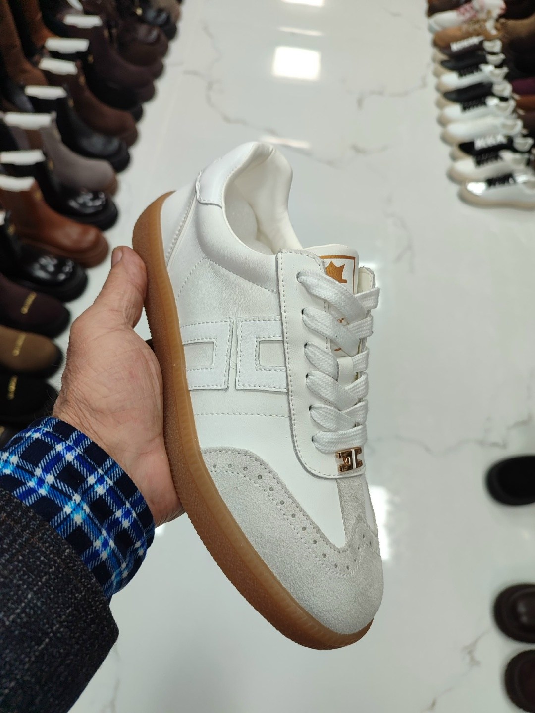 ,кроссовки женскиe,кроссовки hogan,кроссовки hermes,кроссовки мужские женские