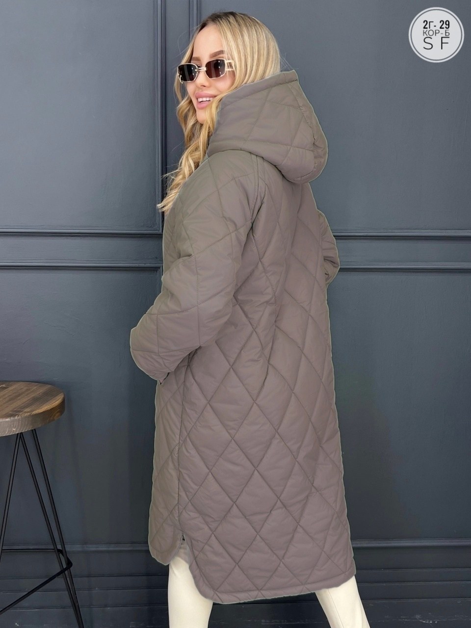 демисезонная куртка,стеганое пальто,пальто стеганое с капюшоном,куртка женская демисезонная,куртка женская