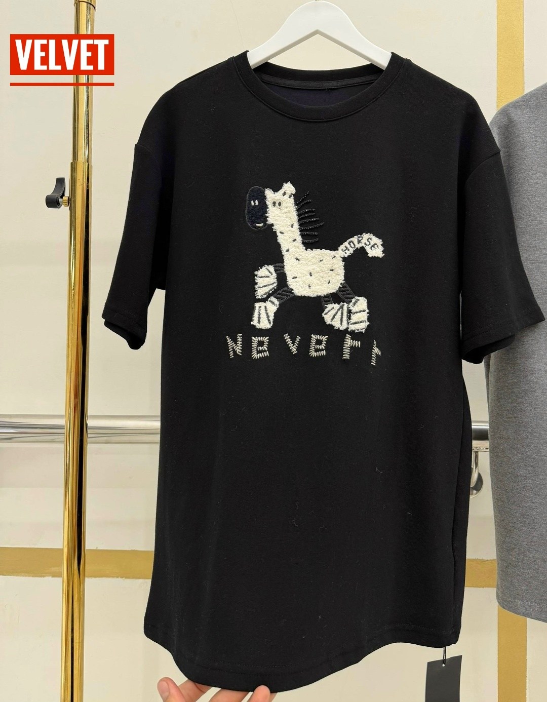 футболки модные,футболки женская оверсайз,женская футболка,хлопковая футболка оверсайз с эффектом варенки miu,женские футболки с принтом