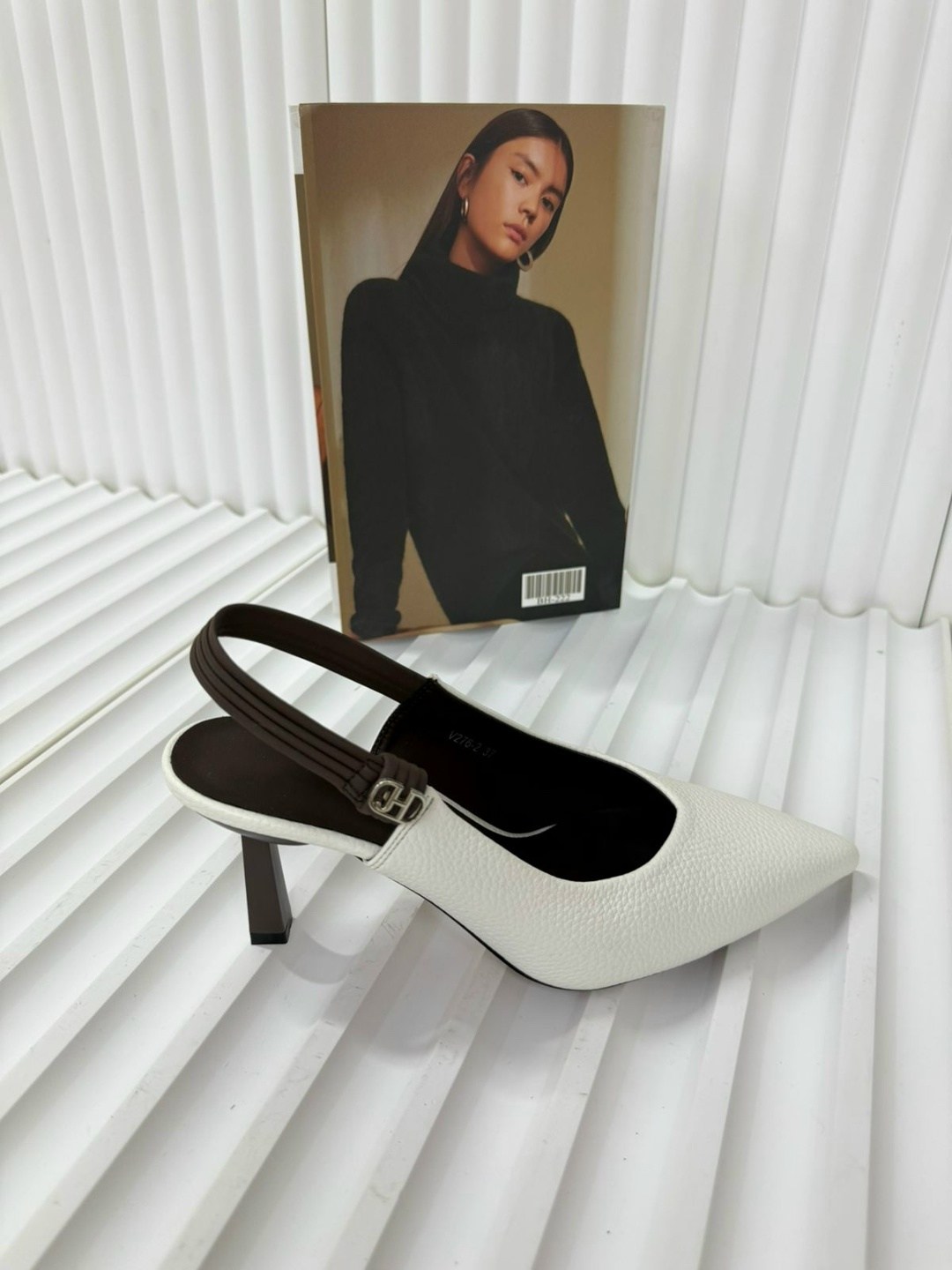 ,туфли открытые,стильные туфли, женская,босоножки женские