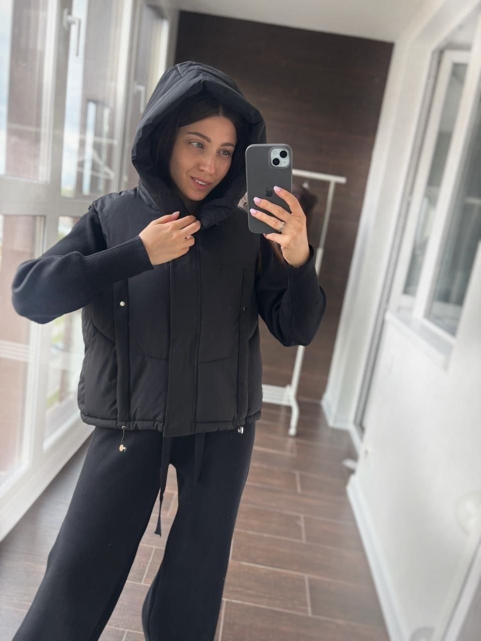 жилет,жилетка женская,жилетка,жилетка с капюшоном,куртки