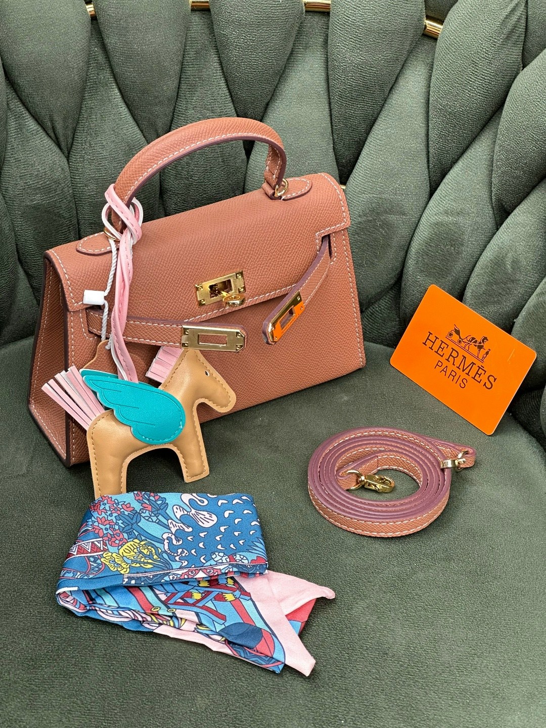 сумка hermes,женская сумка hermes,сумка hermes kelly пудровая,hermes сумка на плечо,сумка эрмес келли мини