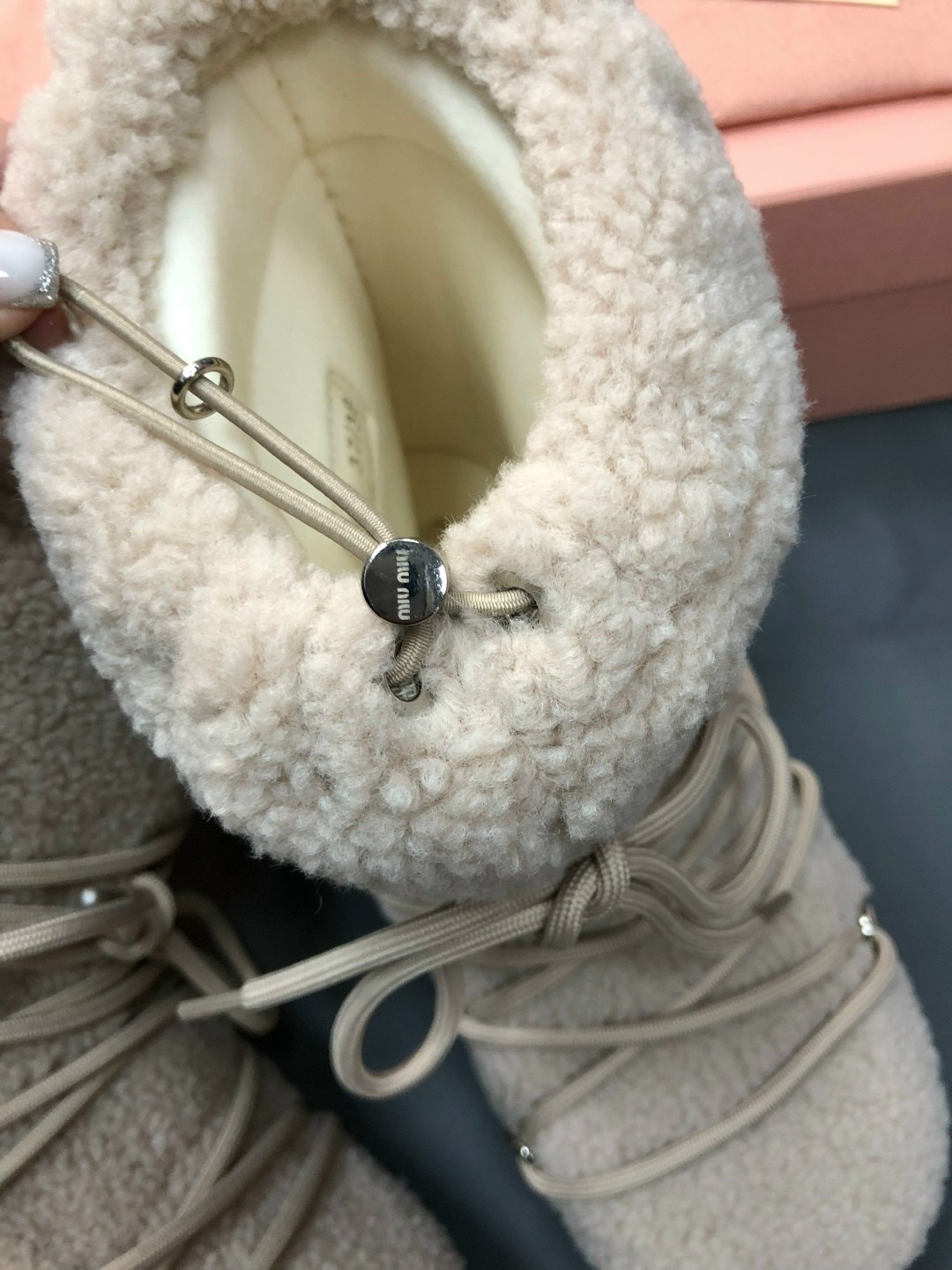 ,женские луноходы miu miu,луноходы женские,зимняя женская ,угги