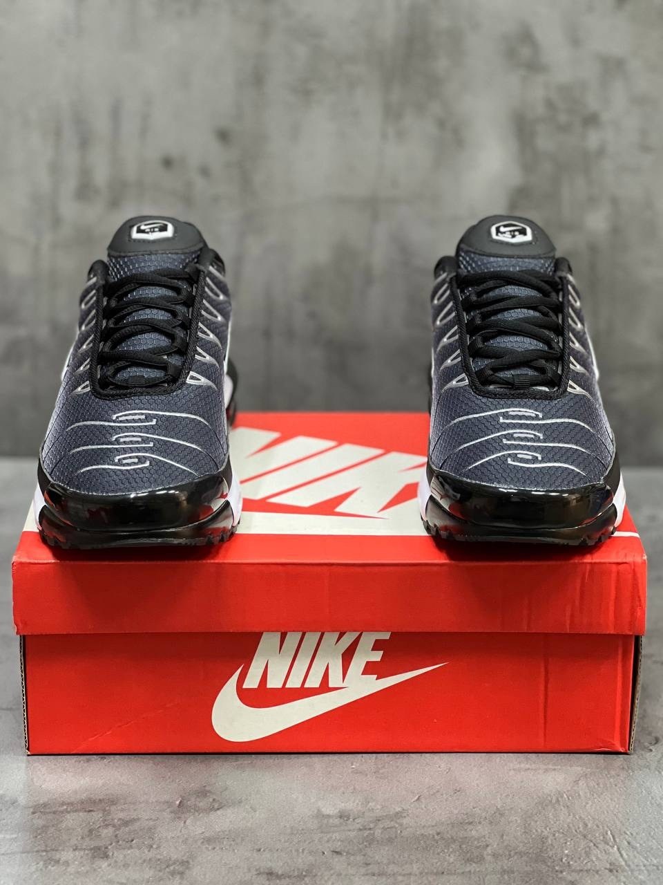 кроссовки мужские nike air max tn plus,кроссовки nike air max tn plus,nike air max tn plus,кроссовки nike air max tn,