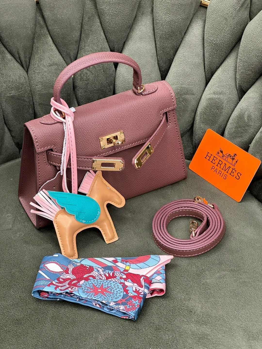 сумка hermes,женская сумка hermes,сумка hermes kelly пудровая,hermes сумка на плечо,сумка эрмес келли мини