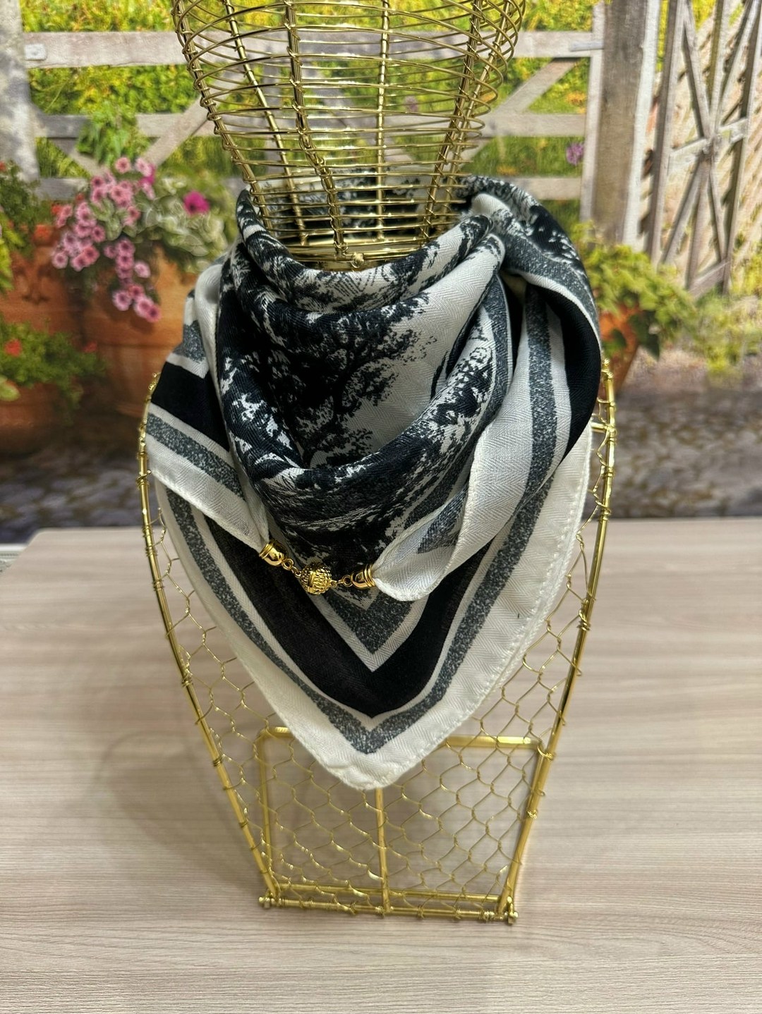 платки стильные,платки и шарфы,платок,женские платки,шарф платок женский