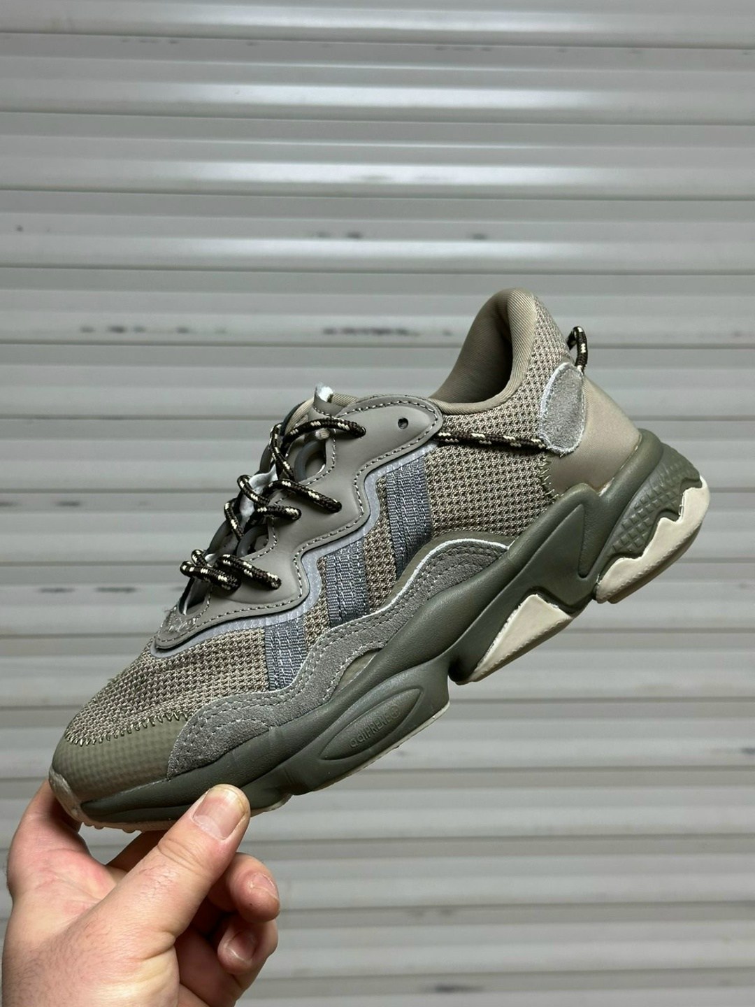 кроссовки мужские adidas ozweego,кроссовки adidas ozweego,кроссовки ozweego adidas originals,женские кроссовки adidas ozweego,кроссовки adidas ozweego adidas