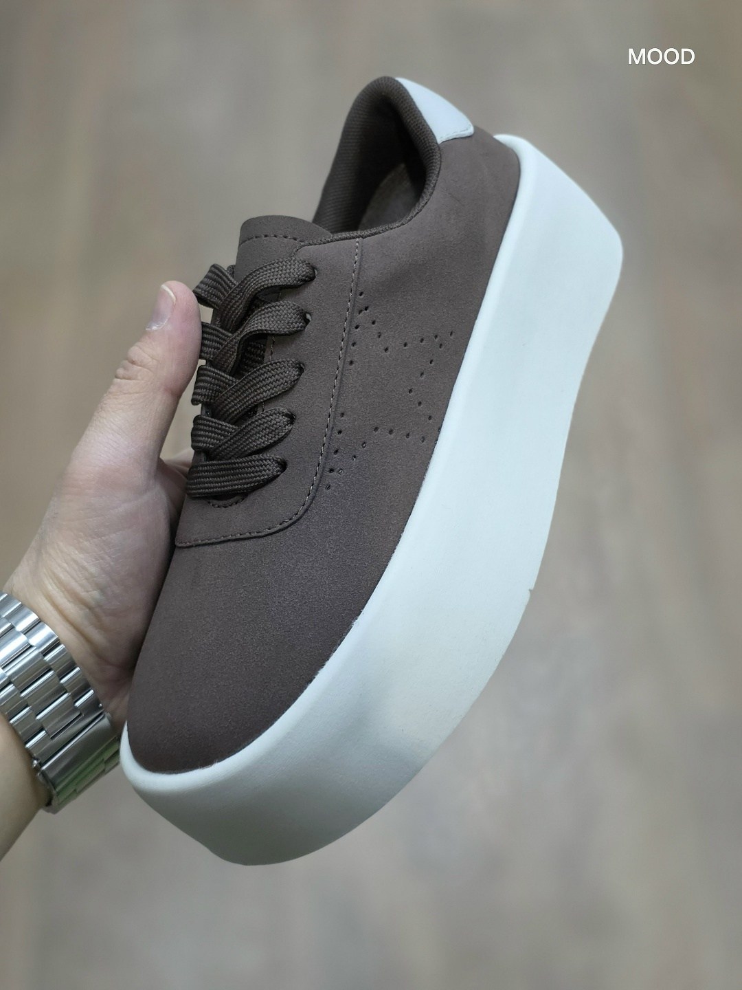 ,женские кроссовки,кеды женски,спортивная ,женская