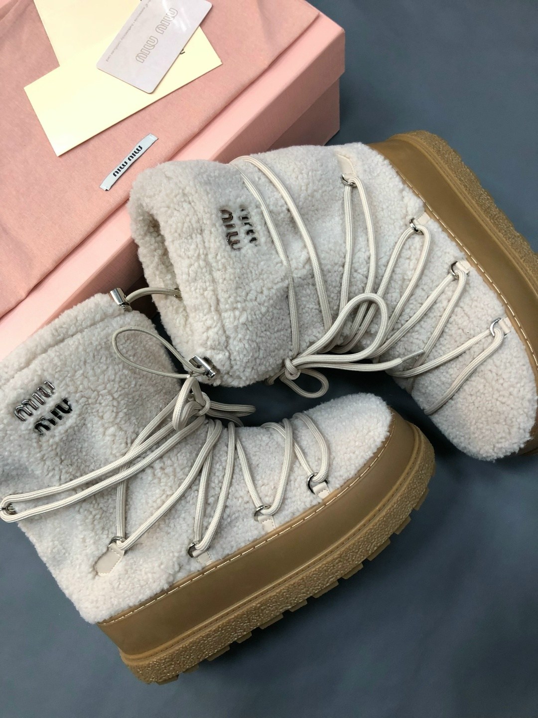 ,женские луноходы miu miu,угги женские,зимняя женская ,угги