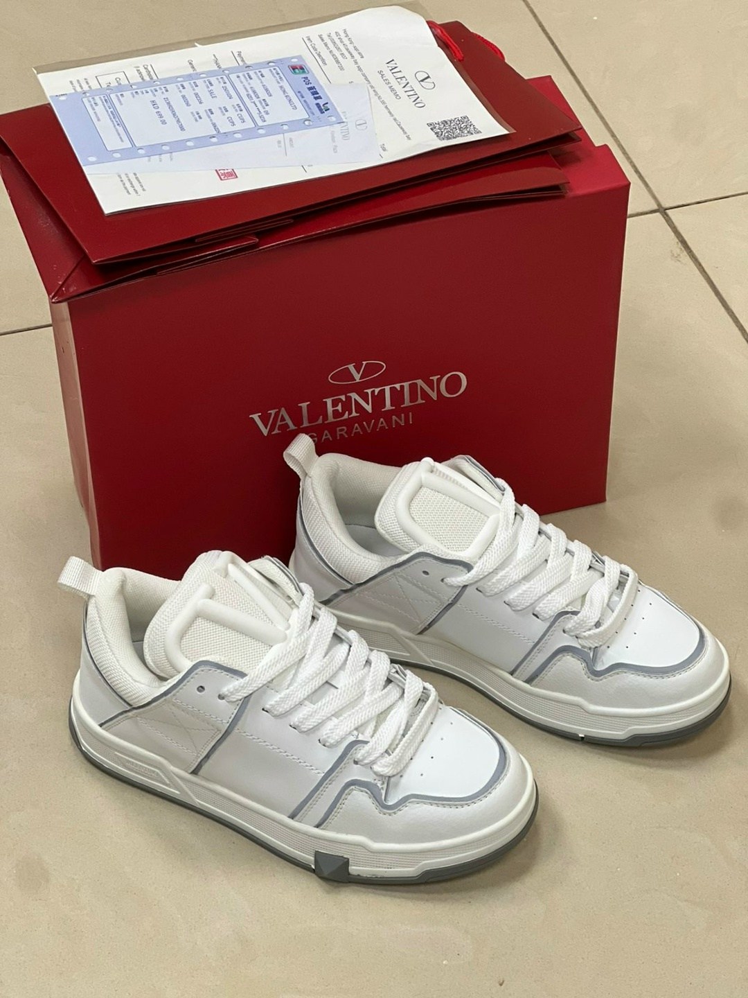 ,кроссовки женские valentino,valentino кроссовки,кроссовки valentino garavani женские,кеды валентино женские