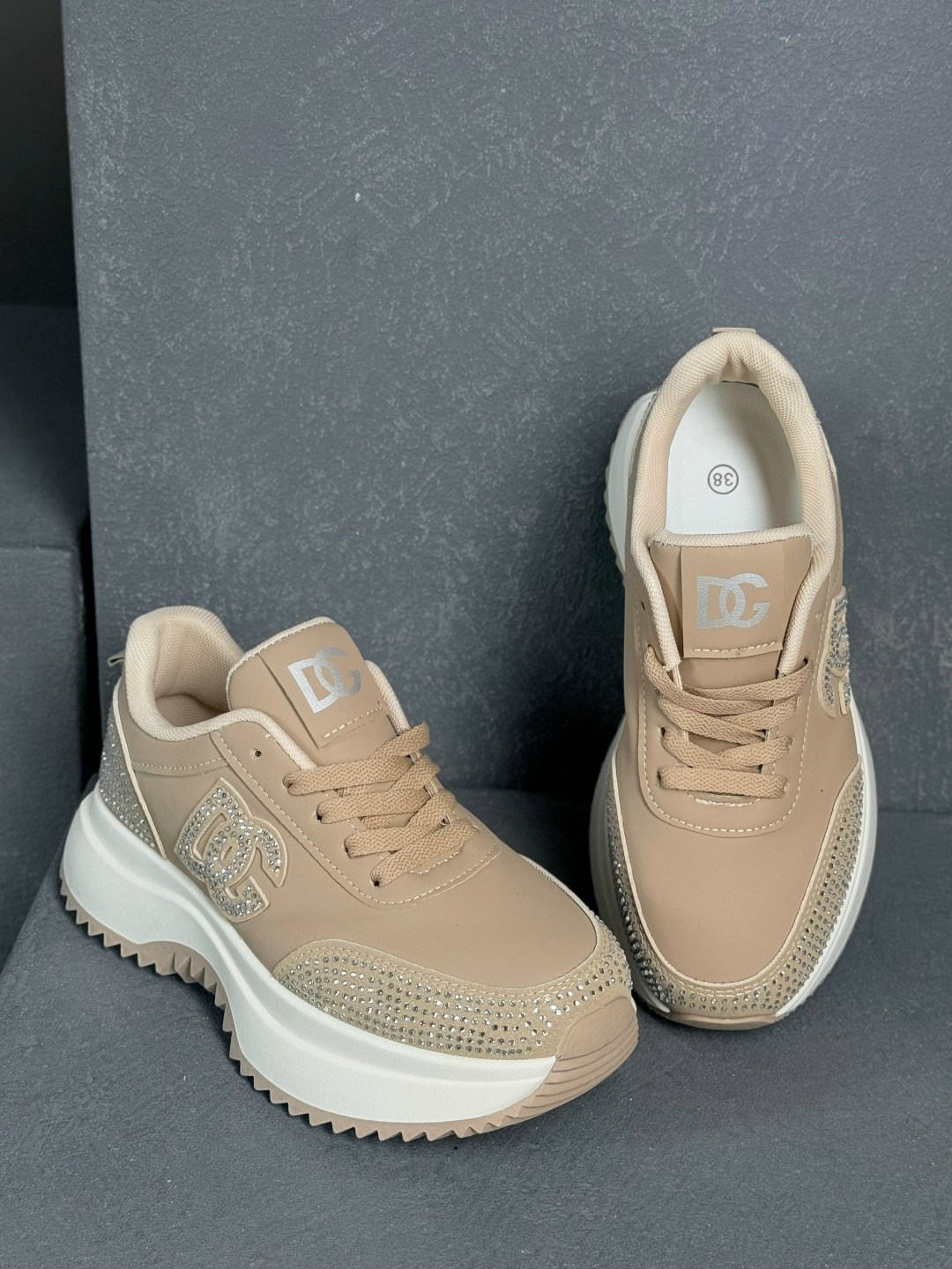 кроссовки женские chanel,женские кроссовки,кроссовки chanel,кроссовки брендовые,