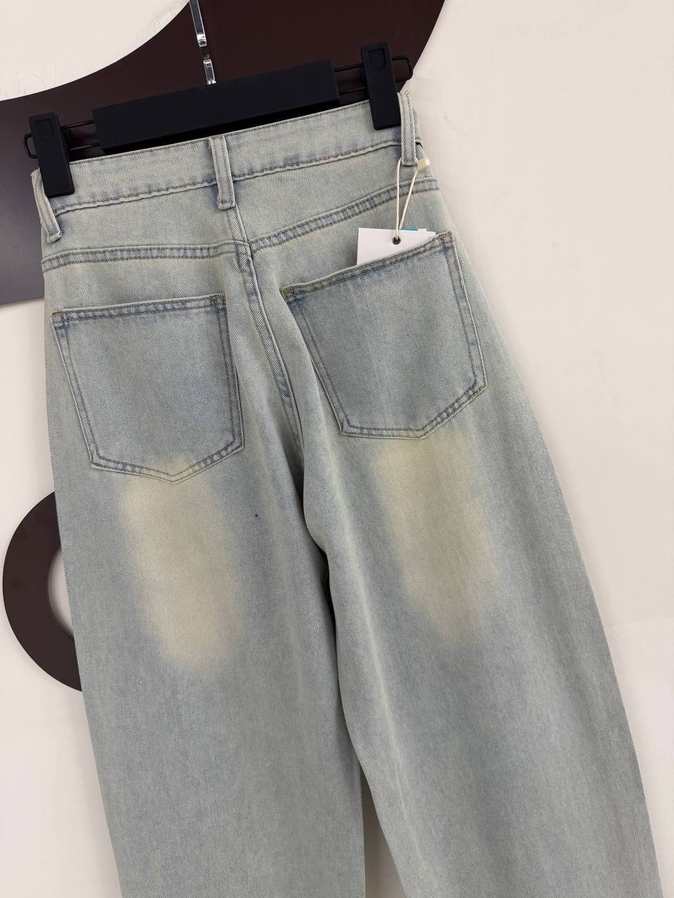 джинсы со стразами,модные джинсы,джинсы широкие,джинсы женские,джинсы с бусинами