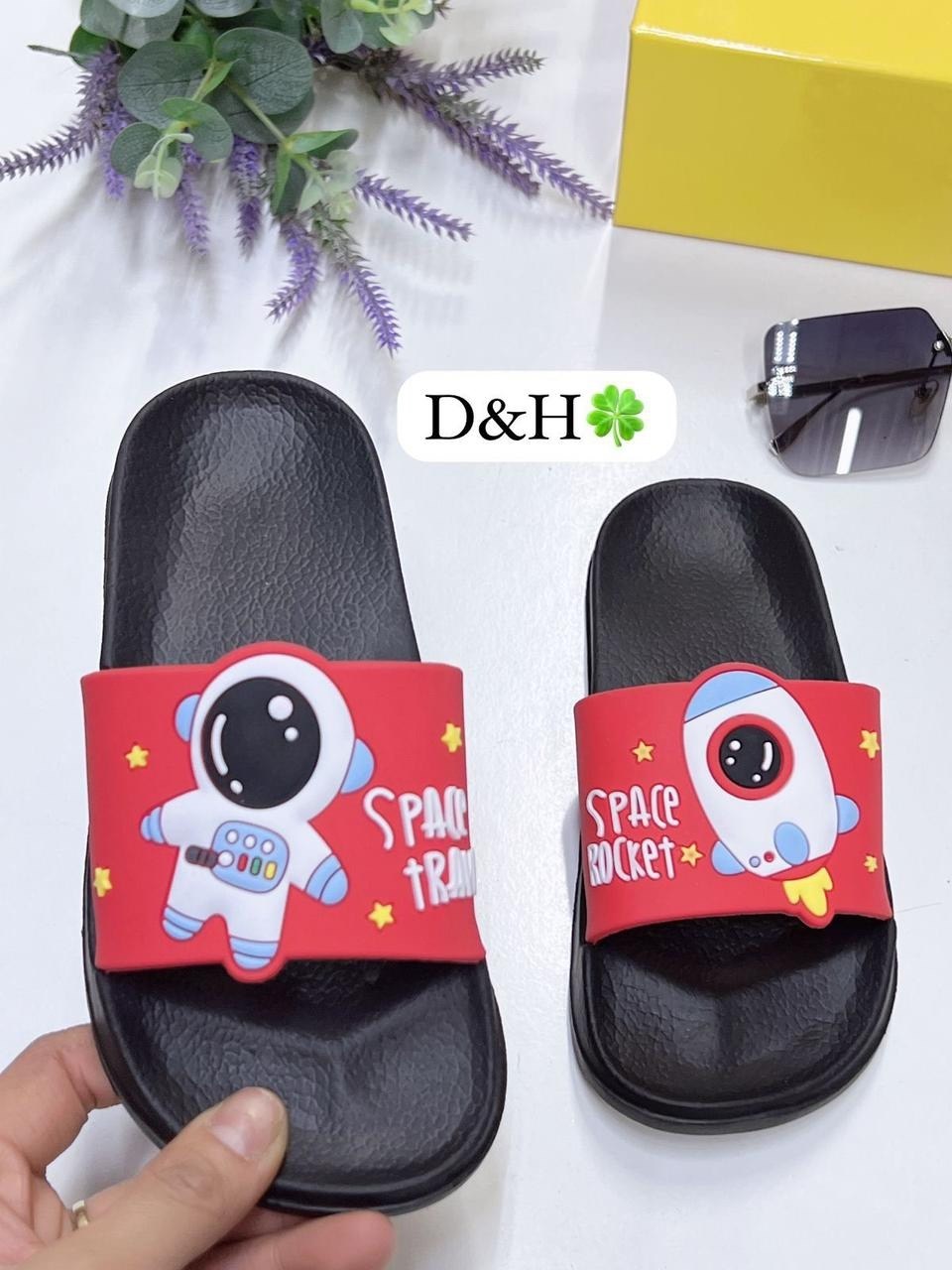 ,детские шлепанцы,сандалии детские,детские тапочки,тапочки для мальчика