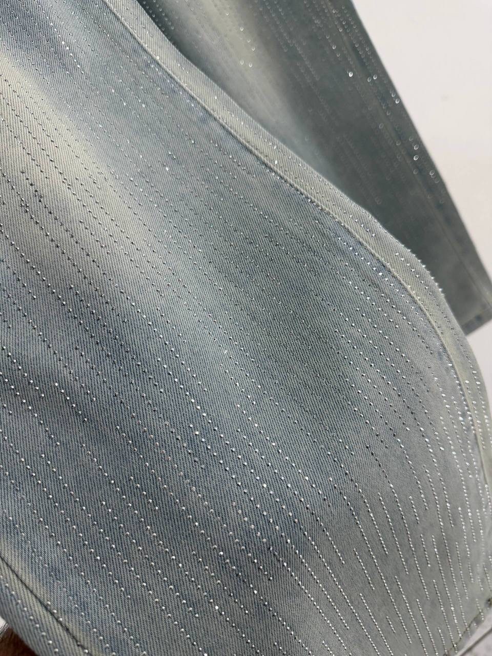 джинсы со стразами,модные джинсы,джинсы широкие,джинсы женские,джинсы с бусинами