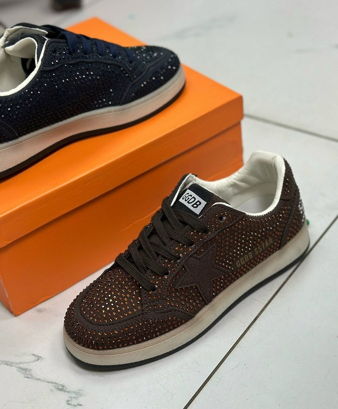 кроссовки golden goose с пайетками на платформе,,кеды golden goose женские,кеды golden goose,кроссовки golden goose