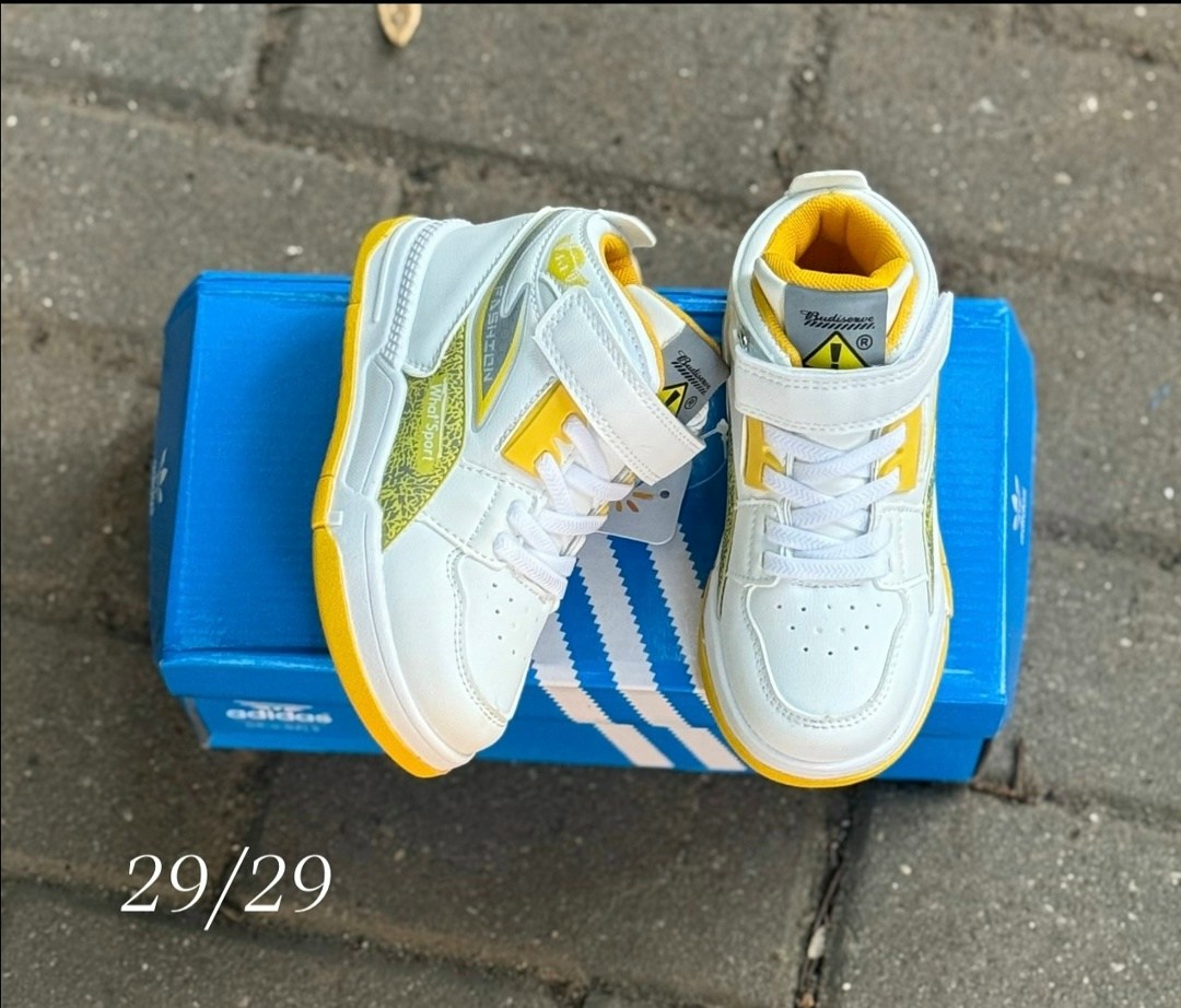 ,детские ботинки,детская ,детские кроссовки,демисезонная