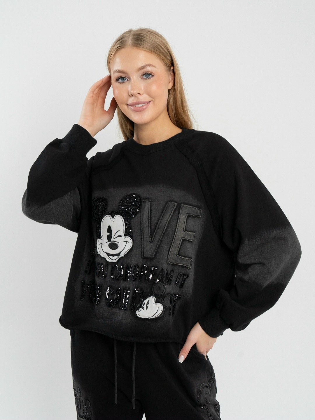 свитшот женский,костюм со стразами,спортивные костюмы женские,костюм спортивный,костюм женский