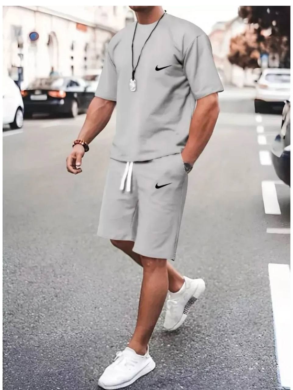 спортивный костюм мужской летний,спортивные мужские костюмы,костюм с шортами и футболкой спортивный летний,мужской летний костюм,костюм с футболкой и шортами летний