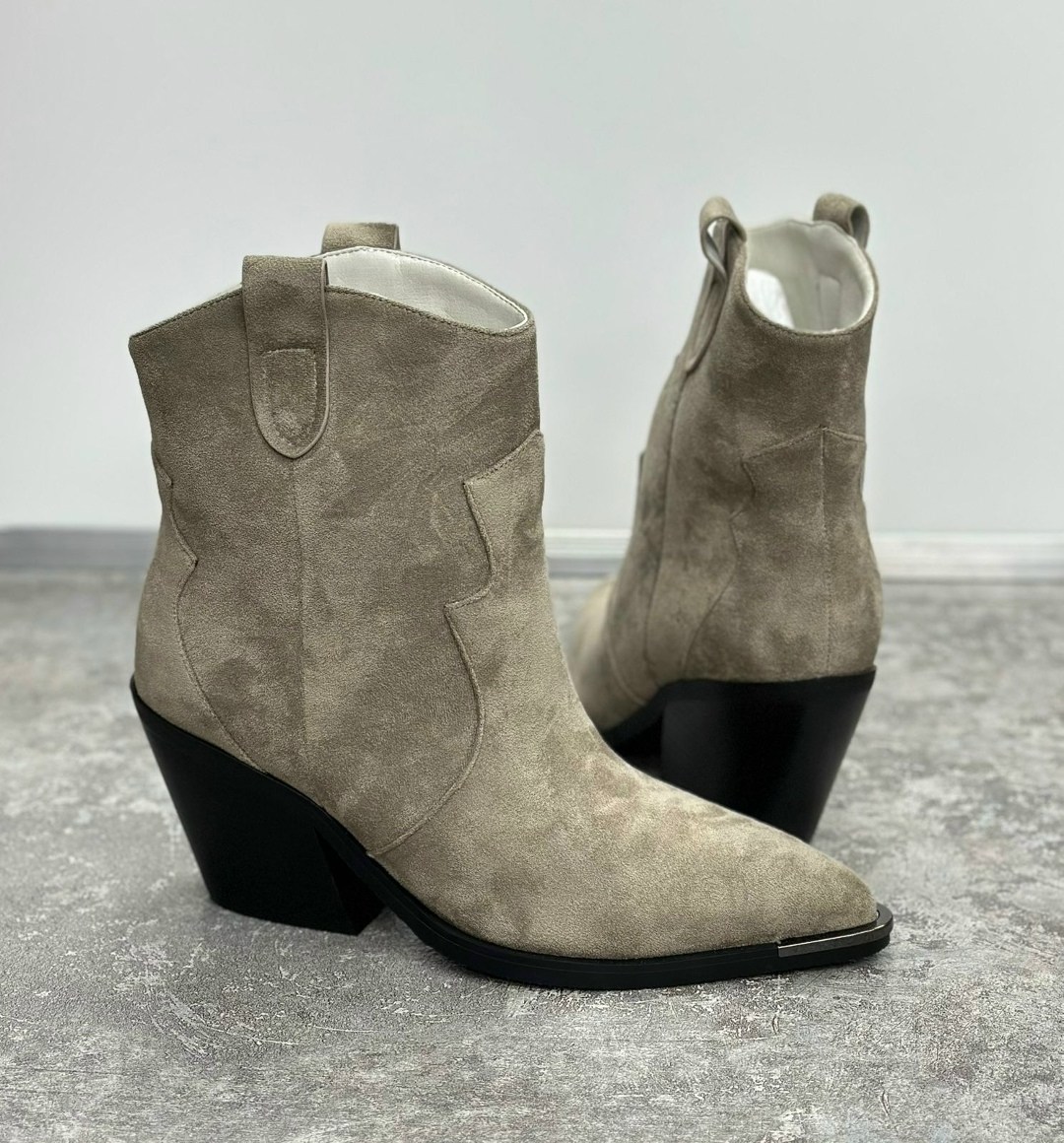 ,ботильоны казаки,сапоги изабель марант казаки,замшевые казаки,женская