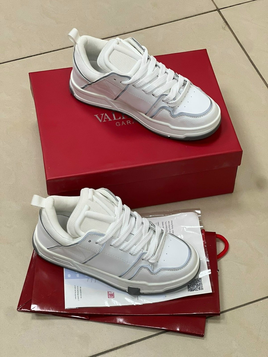 ,кроссовки женские valentino,valentino кроссовки,кроссовки valentino garavani женские,кеды валентино женские