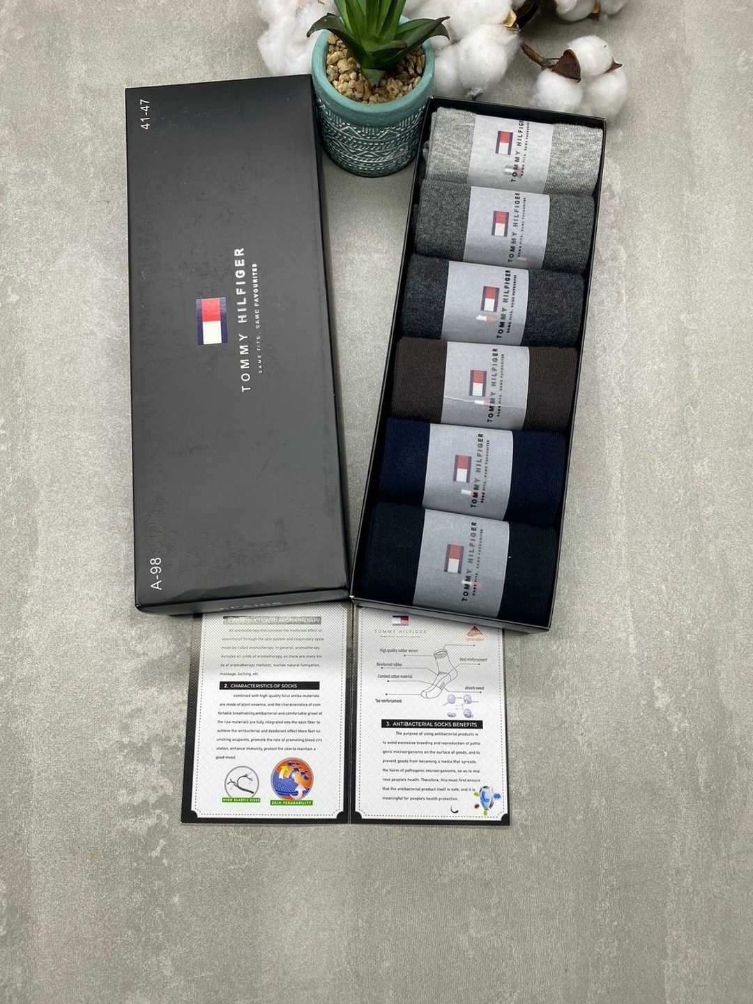 комплект носков tommy hilfiger 6 пар,набор носки tommy hilfiger в подарочном коробке 6 пар,комплект носков tommy hilfiger,носки мужские tommy hilfiger в подарочной коробке,носки мужские подарочный наб
