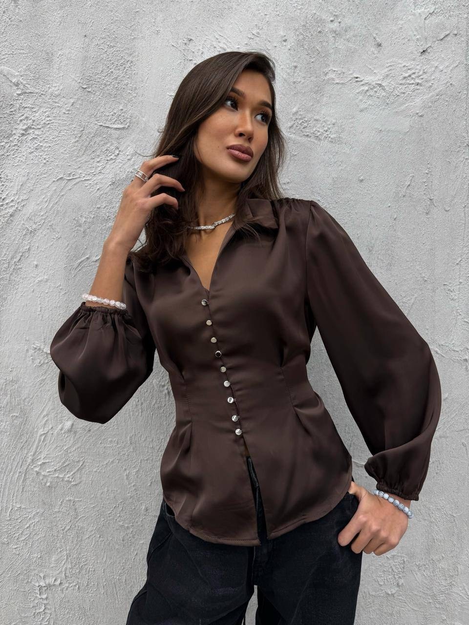 коричневая блузка,рубашка женская,блузки,атласная рубашка женская,шелковая блузка