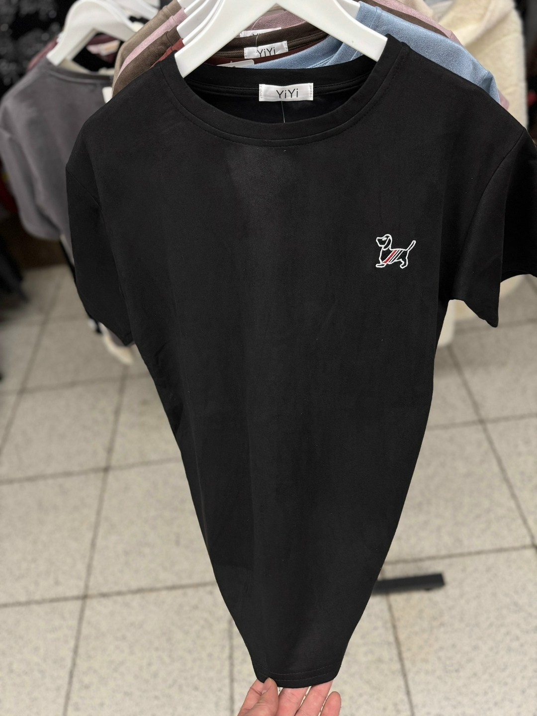 футболка,стиль футболка,футболки дизайн,бордовая футболка,футболки женские мужские