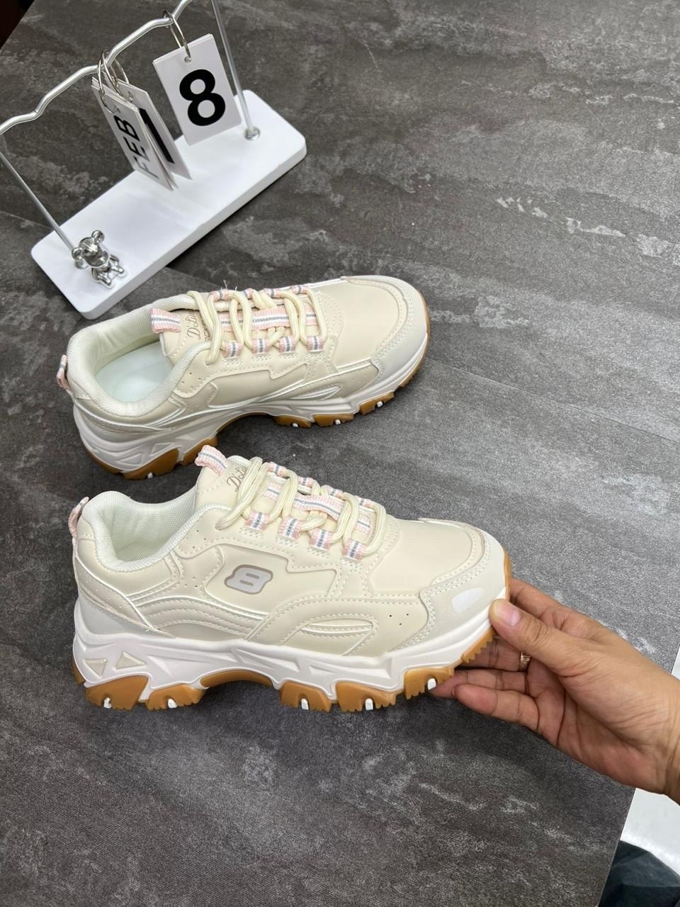 кроссовки женские,женские кроссовки skechers,спортивная ,кроссовки skechers,повседневные кроссовки