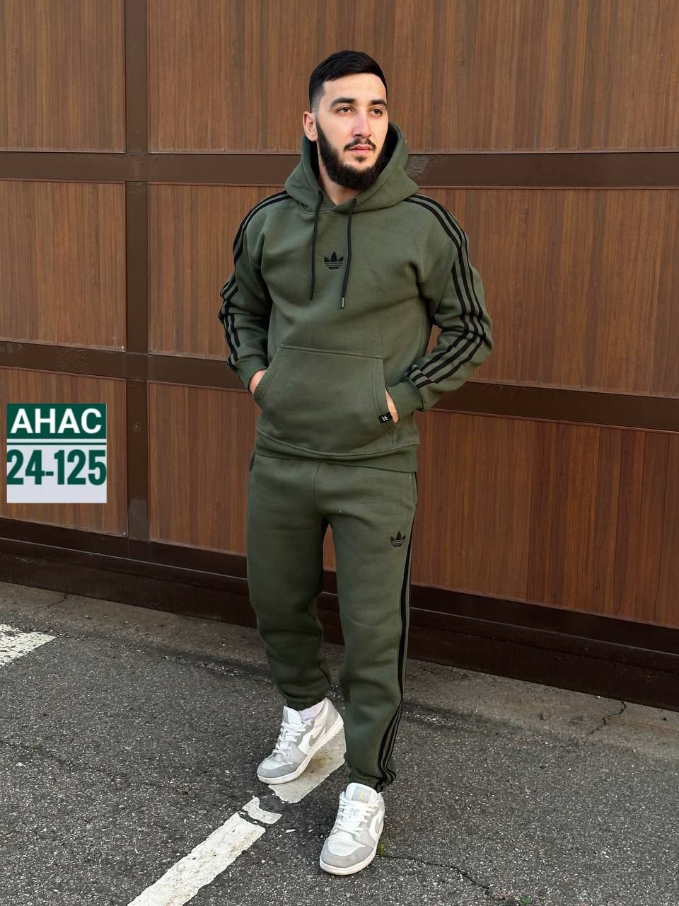 спортивный костюм мужской теплый на флисе с,спортивный мужской костюм adidas,мужской теплый спортивный костюм adidas,мужской спортивный костюм,спортивный костюм adidas