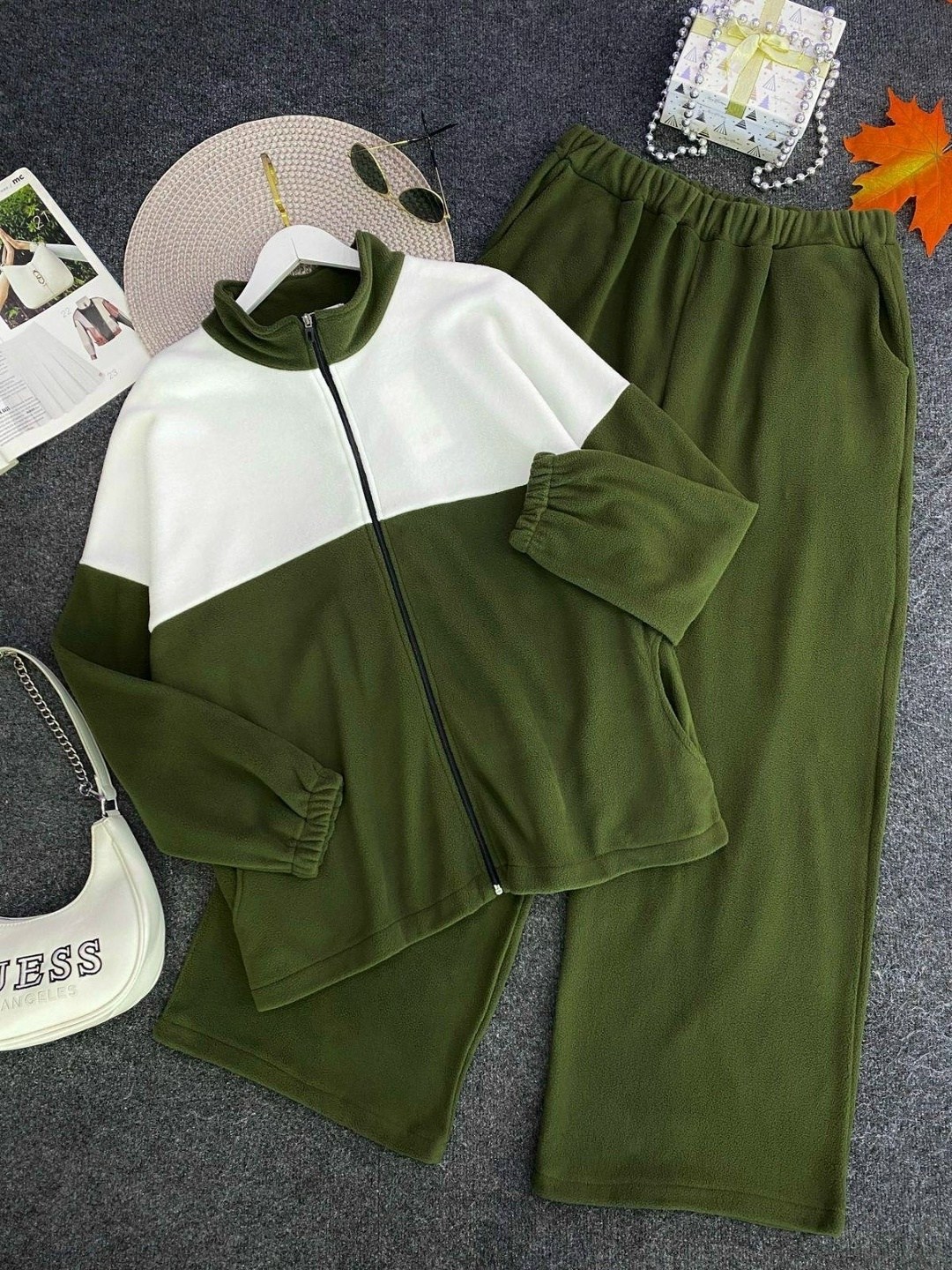 женский костюм из футера,cпортивный костюм женский на флисе,женский спортивный костюм,женский спортивный костюм больших размеров,костюм женский синий