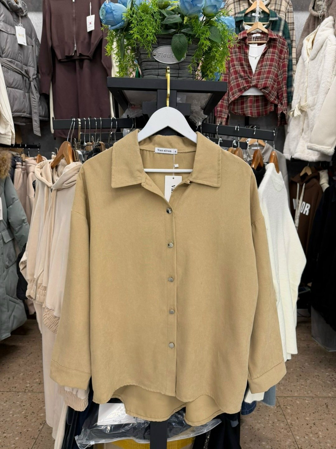 женская рубашка,повседневная рубашка,блузка рубашка женская,бежевая рубашка женская,рубашка женская оверсайз