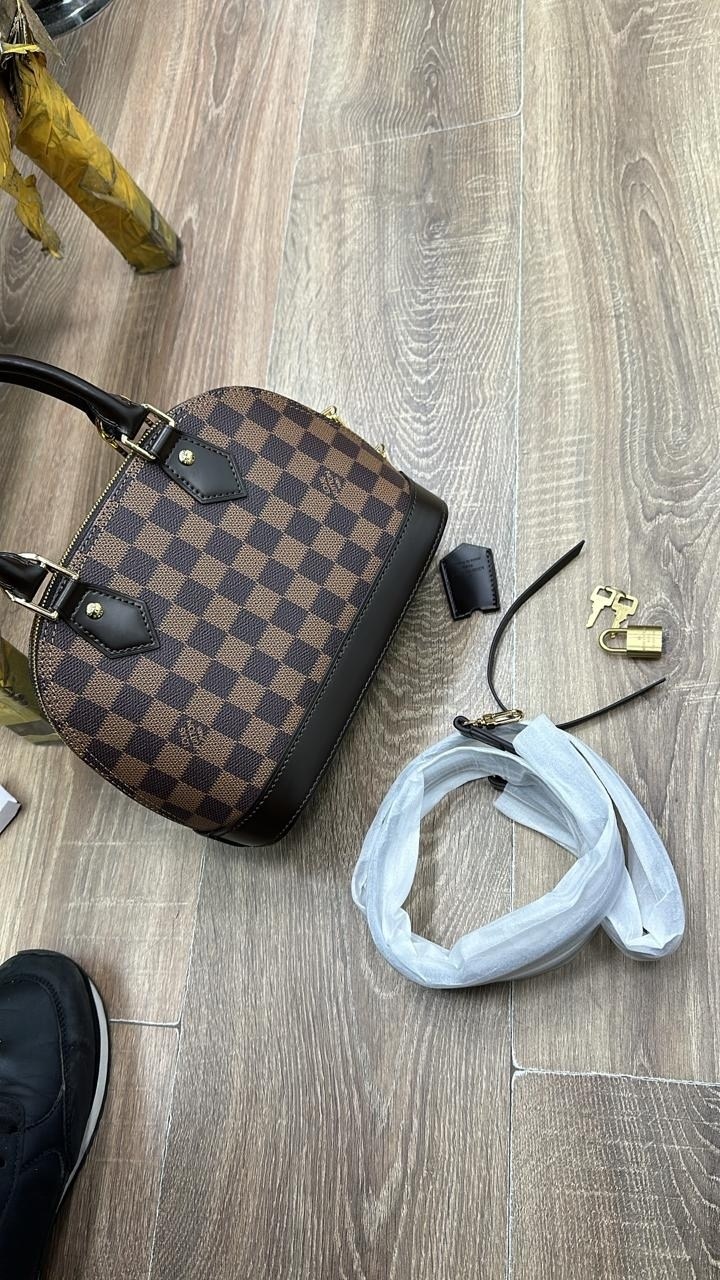 louis vuitton сумка женская,луи виттон сумка,louis vuitton сумка,сумка луи виттон альма,сумка луи виттон коробка