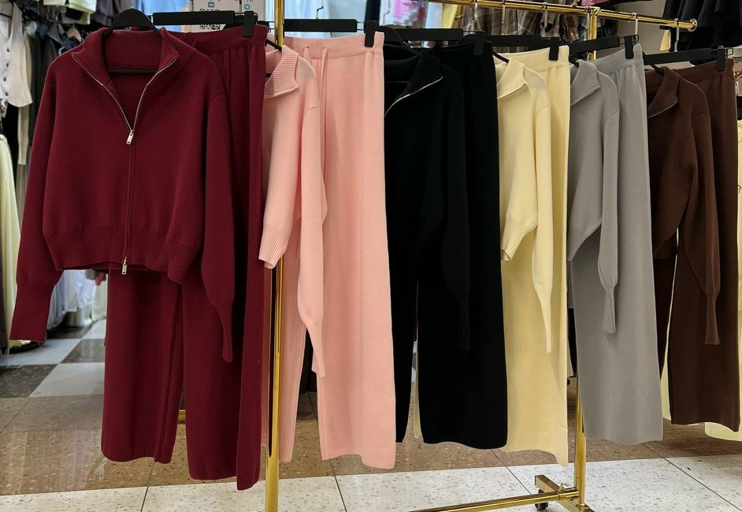 костюм двойка кашемир,трикотажный костюм,женский костюм,костюм женский трикотажный,повседневный костюм